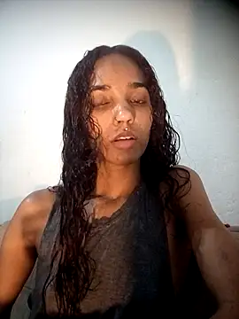 Snapshot of morenaindia26 chatting on 26, 5, 2026 morenaindia26 online show from 26, 5, 2026