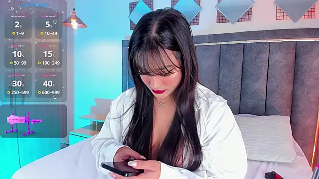 Snapshot of Isa_foxxx26 chatting on 13, 5, 2026 Isa foxxx26 online show from 13, 5, 2026