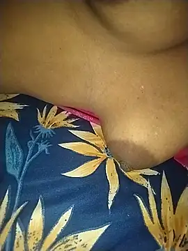 Snapshot of deshi_bhabi_sona chatting on 21, 5, 2026 deshi bhabi sona online show from 21, 5, 2026