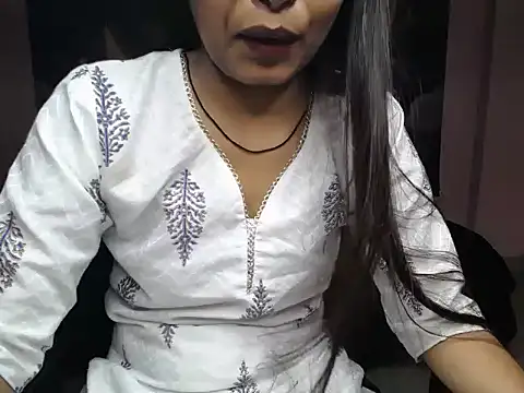 Snapshot of Mahi_Verma chatting on 27, 5, 2026 Mahi Verma online show from 27, 5, 2026