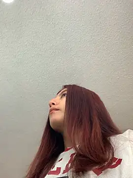 Snapshot of EveRave_Pink chatting on 18, 7, 2026 EveRave Pink online show from 18, 7, 2026
