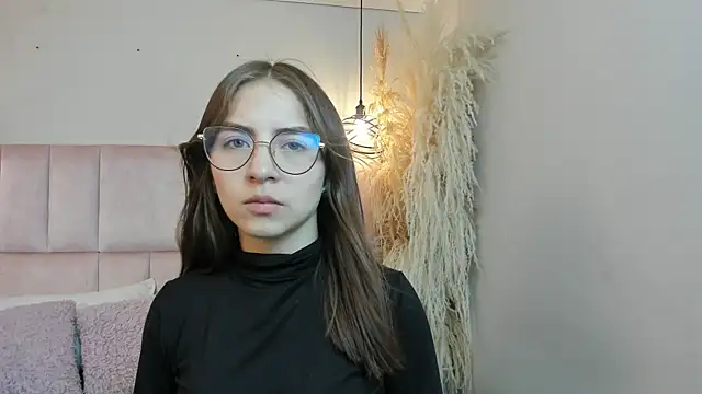 Snapshot of kely_morgan chatting on 19, 6, 2026 kely morgan online show from 19, 6, 2026