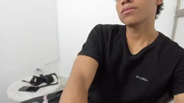 Snapshot of michael_cum23 chatting on 2, 6, 2026 michael cum23 online show from 2, 6, 2026