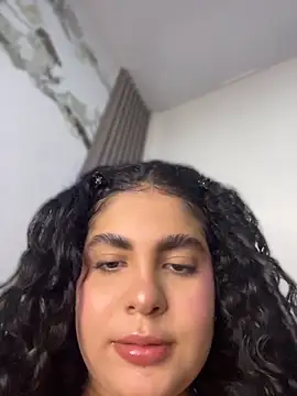 Snapshot of Yassy_11 chatting on 4, 6, 2026 Yassy 11 online show from 4, 6, 2026