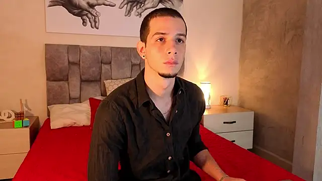 Snapshot of isaacblaze_ chatting on 24, 5, 2026 isaacblaze online show from 24, 5, 2026