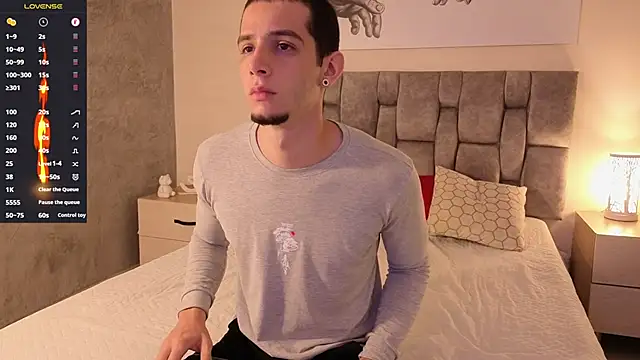 Snapshot of isaacblaze_ chatting on 31, 5, 2026 isaacblaze online show from 31, 5, 2026