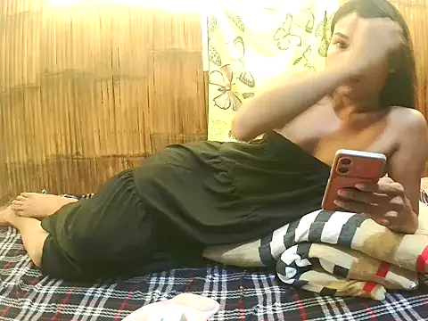Sexy UncutTrans online show from 3, 6, 2026