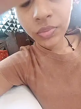 Snapshot of ayanloveannu chatting on 25, 6, 2026 ayanloveannu online show from 25, 6, 2026