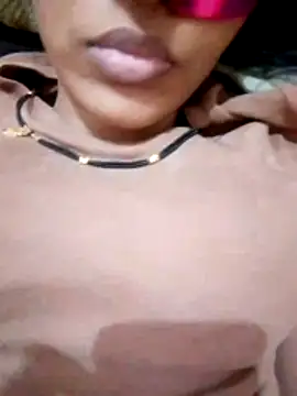Snapshot of ayanloveannu chatting on 20, 7, 2026 ayanloveannu online show from 20, 7, 2026