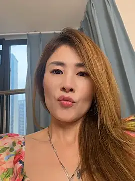 Snapshot of okgirl_23 chatting on 15, 6, 2026 okgirl 23 online show from 15, 6, 2026