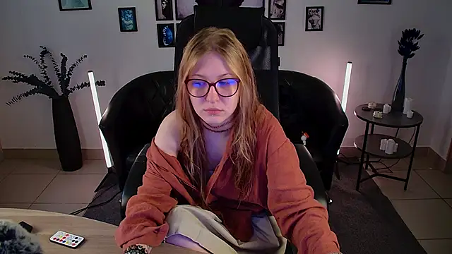 Snapshot of lanafitch chatting on 21, 6, 2026 lanafitch online show from 21, 6, 2026