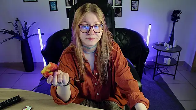 Snapshot of lanafitch chatting on 26, 6, 2026 lanafitch online show from 26, 6, 2026