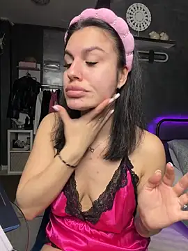 Snapshot of SelenaRhoades chatting on 21, 5, 2026 SelenaRhoades online show from 21, 5, 2026