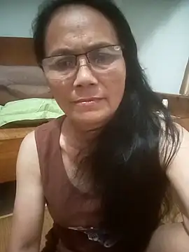 Snapshot of Vieekee chatting on 6, 6, 2026 Vieekee online show from 6, 6, 2026