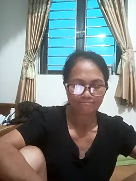 Snapshot of Vieekee chatting on 18, 6, 2026 Vieekee online show from 18, 6, 2026