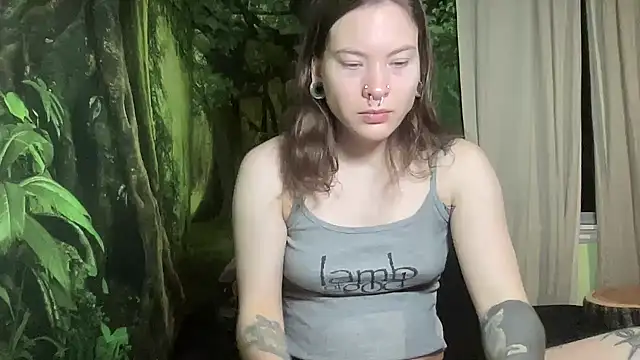 Snapshot of mo0ngoddess chatting on 15, 1, 2025 mo0ngoddess online show from 15, 1, 2025