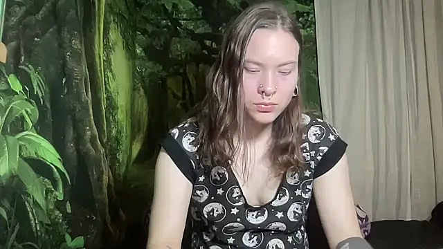 Snapshot of mo0ngoddess chatting on 18, 1, 2025 mo0ngoddess online show from 18, 1, 2025