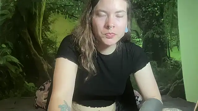 mo0ngoddess online show from 24, 3, 2026