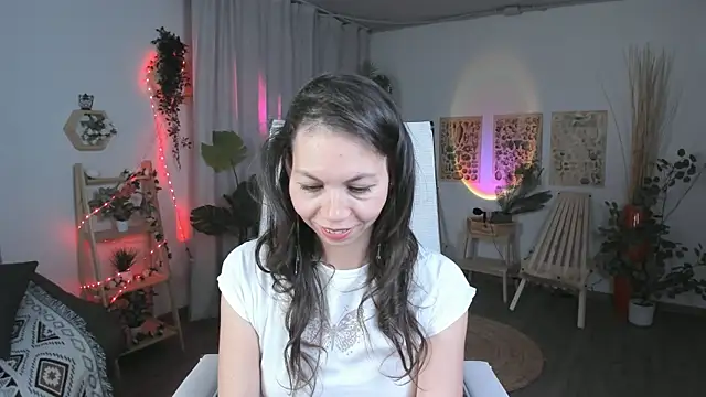 Snapshot of TrasyMorris chatting on 22, 5, 2026 TrasyMorris online show from 22, 5, 2026