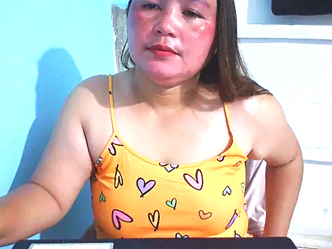 Snapshot of xsweetlover69x chatting on 17, 7, 2026 xsweetlover69x online show from 17, 7, 2026