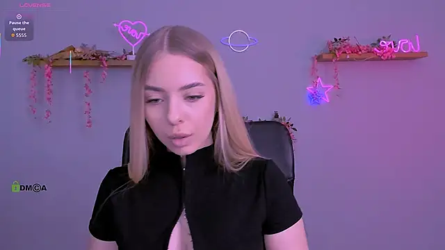 Snapshot of viola_sweet_1 chatting on 24, 5, 2026 viola sweet 1 online show from 24, 5, 2026