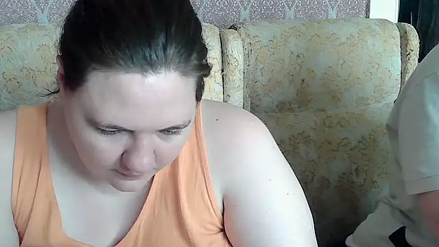 Snapshot of TiffanyLenee chatting on 19, 5, 2026 TiffanyLenee online show from 19, 5, 2026