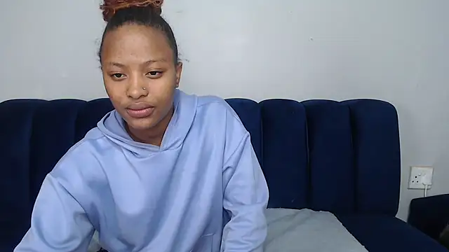 Snapshot of Youngling05 chatting on 15, 7, 2026 Youngling05 online show from 15, 7, 2026