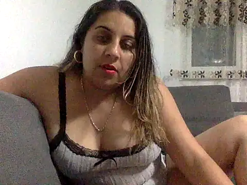Snapshot of Antoniasweet chatting on 11, 5, 2026 Antoniasweet online show from 11, 5, 2026