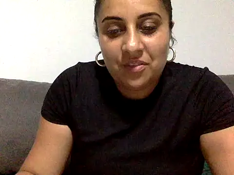 Snapshot of Antoniasweet chatting on 4, 6, 2026 Antoniasweet online show from 4, 6, 2026