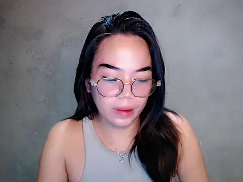Snapshot of Urbabydollxxx chatting on 7, 7, 2026 Urbabydollxxx online show from 7, 7, 2026