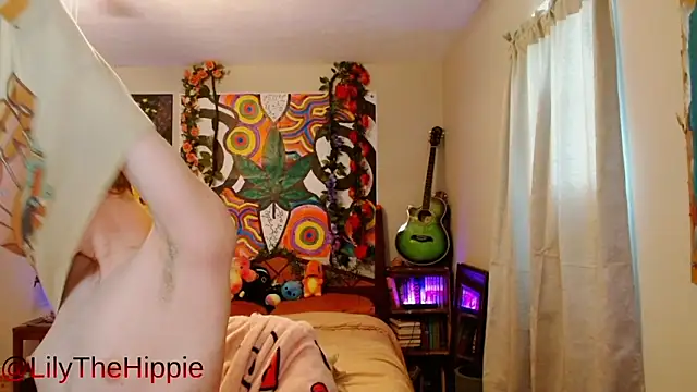 lilythehippie online show from 29, 5, 2026