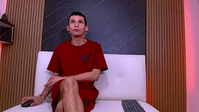 Snapshot of Isak_Berekoa chatting on 30, 5, 2026 Isak Berekoa online show from 30, 5, 2026