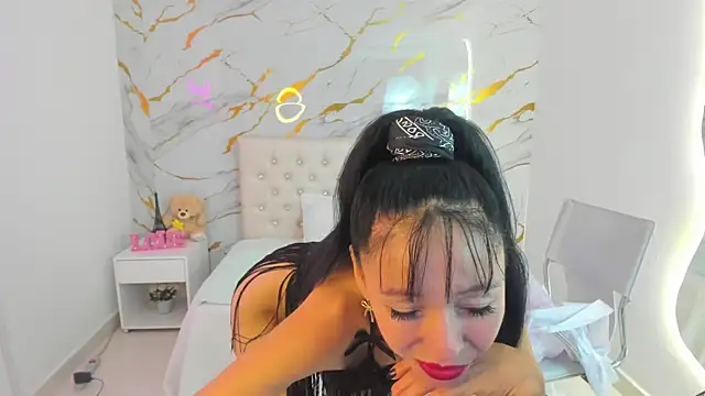 vanessa  castro online show from 20, 5, 2026