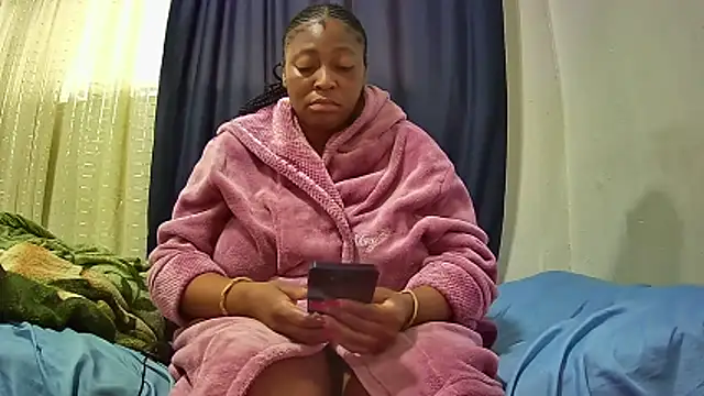 HottyBoobs5 online show from 18, 5, 2026