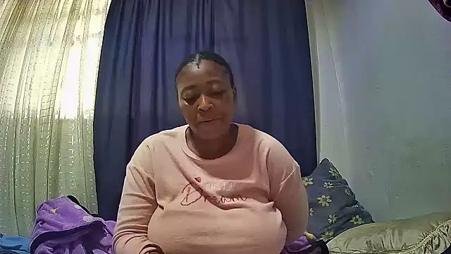 Snapshot of HottyBoobs5 chatting on 1, 6, 2026 HottyBoobs5 online show from 1, 6, 2026