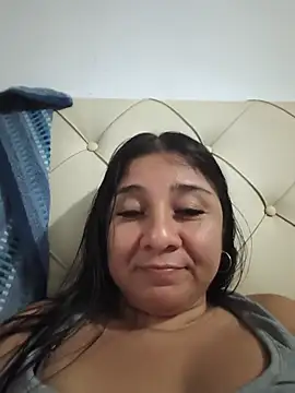 Snapshot of noemy-25 chatting on 31, 5, 2026 noemy-25 online show from 31, 5, 2026