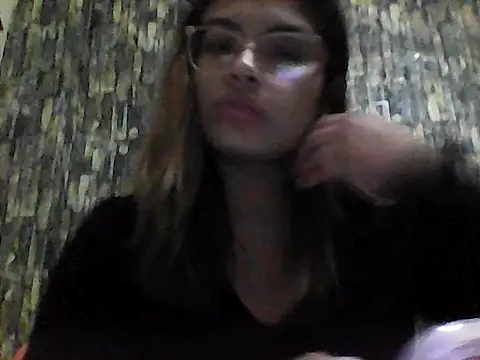 Snapshot of BabyCinnamon1 chatting on 11, 6, 2026 BabyCinnamon1 online show from 11, 6, 2026