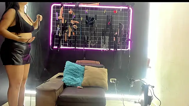 MistressMia bdsm online show from 22, 5, 2026
