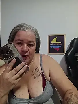 LadyPerversaXxx 69 online show from 25, 5, 2026