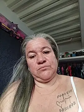 LadyPerversaXxx 69 online show from 27, 5, 2026