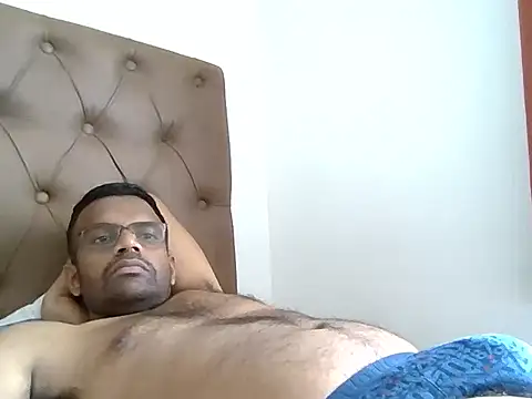 Snapshot of bgrlover1 chatting on 30, 5, 2026 bgrlover1 online show from 30, 5, 2026
