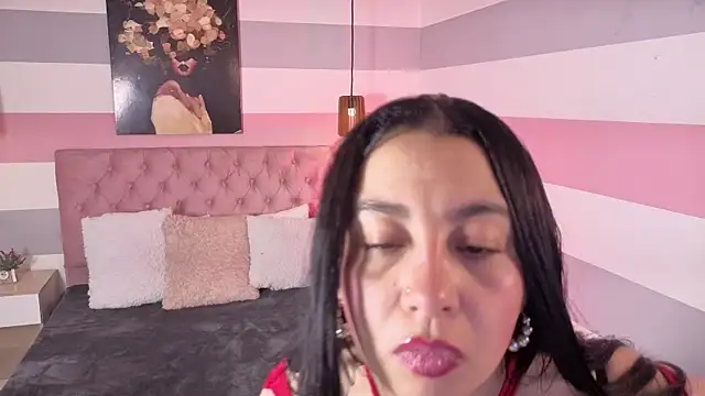 Snapshot of lia_valentino chatting on 19, 6, 2026 lia valentino online show from 19, 6, 2026
