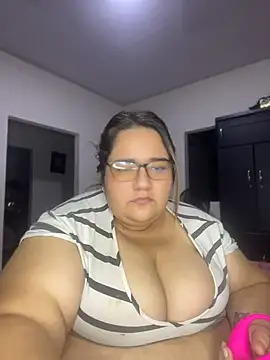Snapshot of marianacooper1234 chatting on 9, 7, 2026 marianacooper1234 online show from 9, 7, 2026
