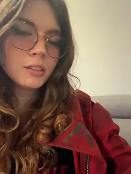 Snapshot of cutypiefull chatting on 2, 6, 2026 cutypiefull online show from 2, 6, 2026