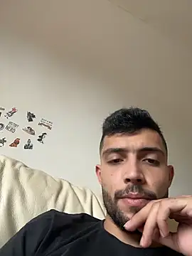Snapshot of Z-man- chatting on 21, 6, 2026 Z-man- online show from 21, 6, 2026