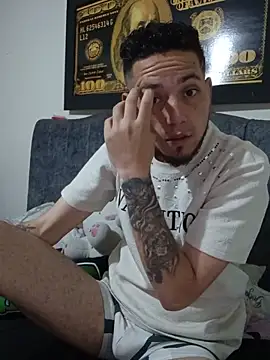 Snapshot of jack_cherry_pieoficial chatting on 24, 5, 2026 jack cherry pieoficial online show from 24, 5, 2026