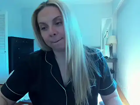 Snapshot of Laviora chatting on 27, 5, 2026 Laviora online show from 27, 5, 2026