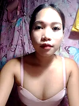 Snapshot of hottie_zaira chatting on 17, 5, 2026 hottie zaira online show from 17, 5, 2026