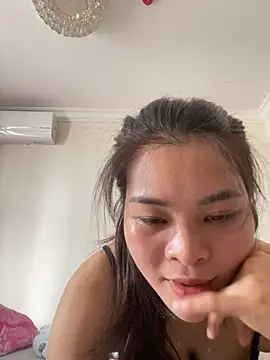 Snapshot of Lucky_xiao chatting on 4, 6, 2026 Lucky xiao online show from 4, 6, 2026