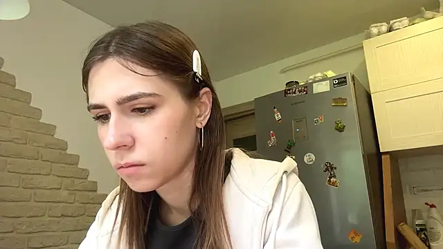 Snapshot of ZaraGuyette chatting on 30, 5, 2026 ZaraGuyette online show from 30, 5, 2026
